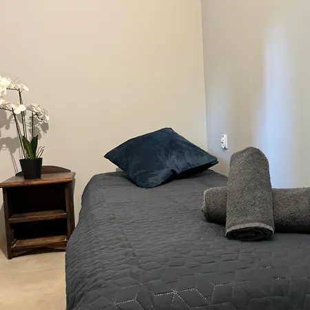Ul Teligi 4 12 Apartment